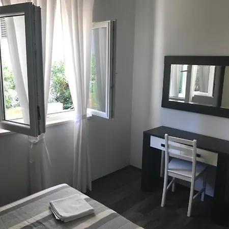 Apartment Vala 3 Grebaštica