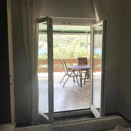 Vala 3 * Grebaštica